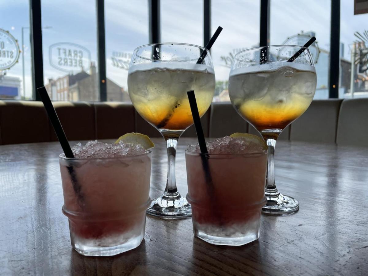 דיל Queen Street Tap מראה חיצוני תמונה