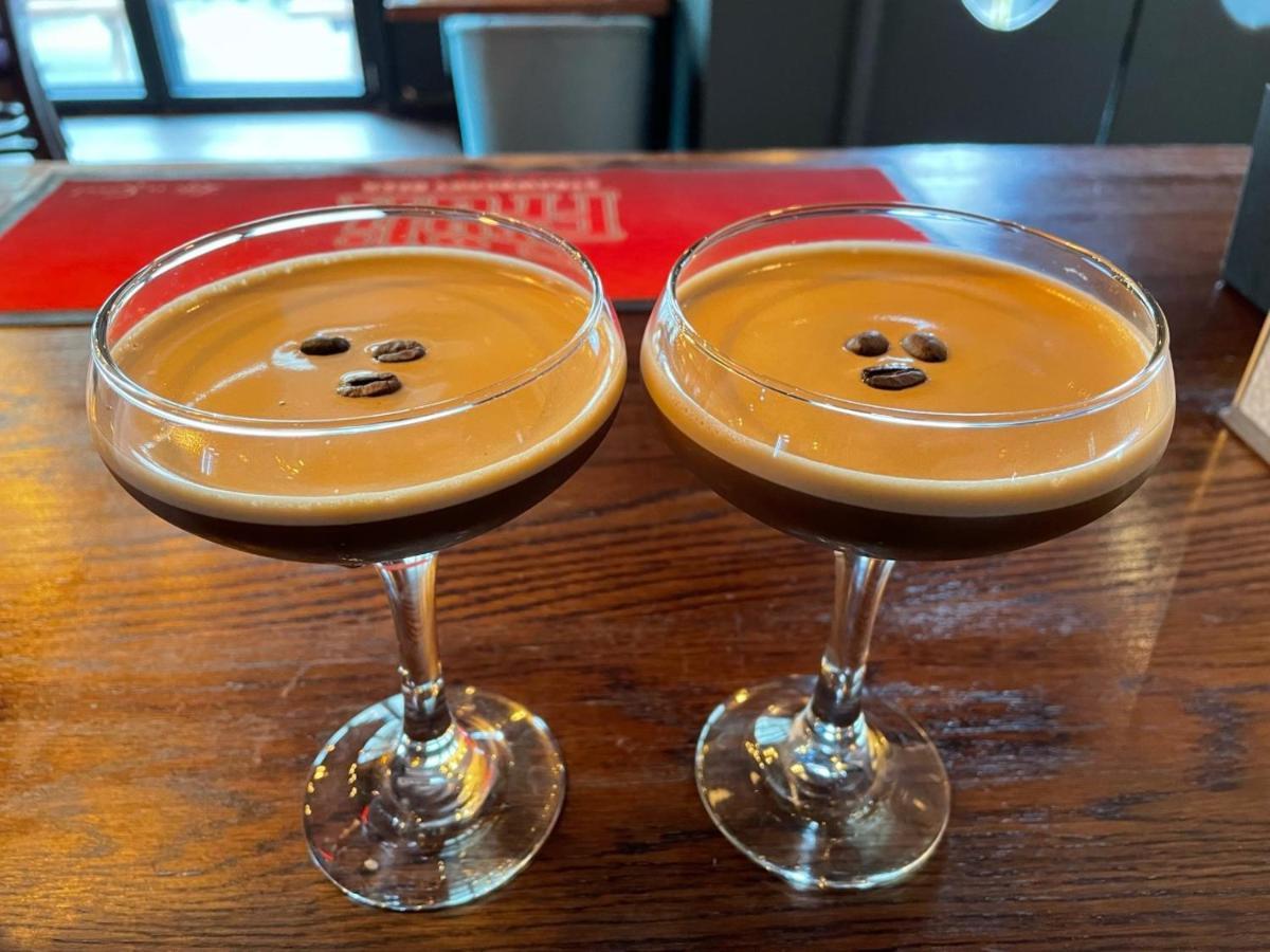 דיל Queen Street Tap מראה חיצוני תמונה