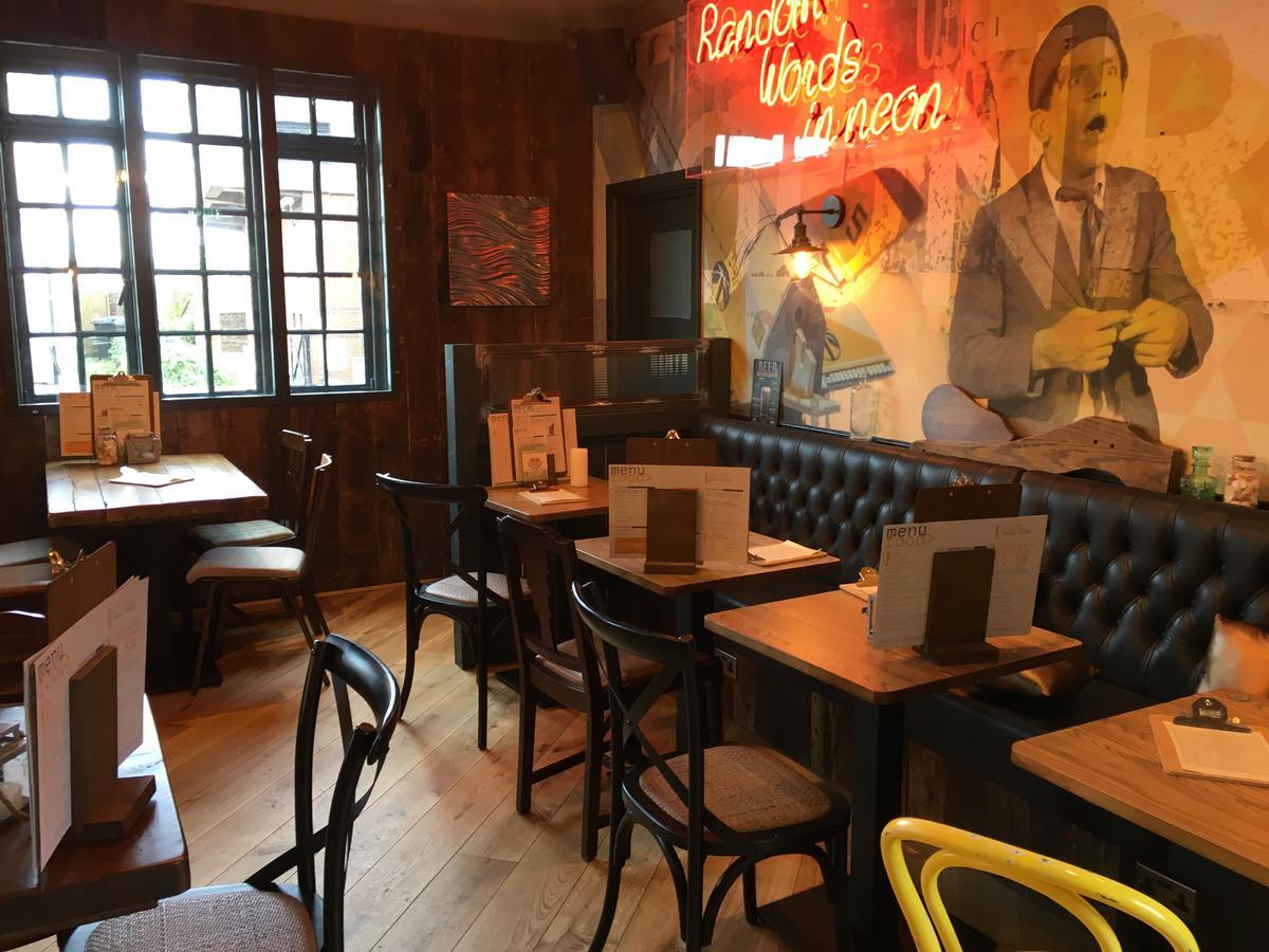 דיל Queen Street Tap מראה חיצוני תמונה
