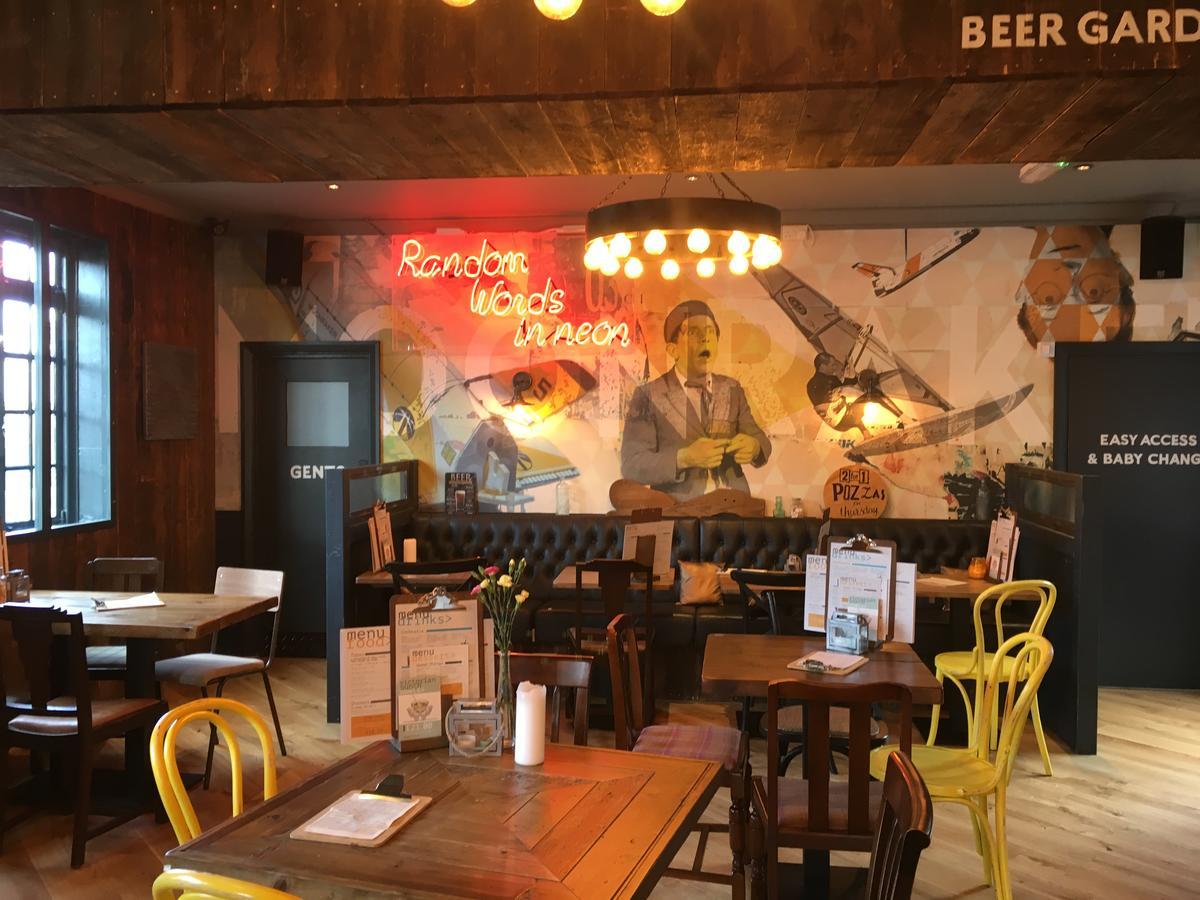 דיל Queen Street Tap מראה חיצוני תמונה